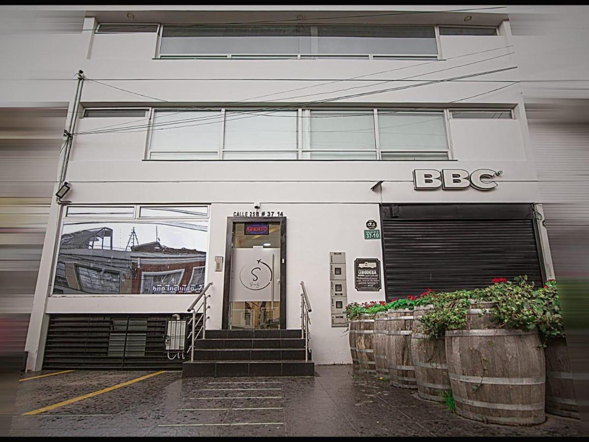 Hotel Serenity Corferias Bogotá Exterior foto